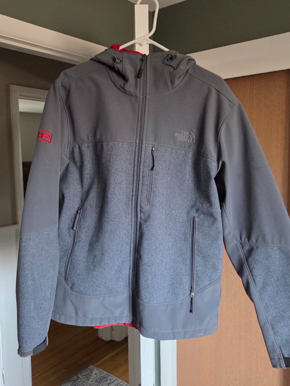 The North Face Apex Bionic 3 Jacket - LARGE